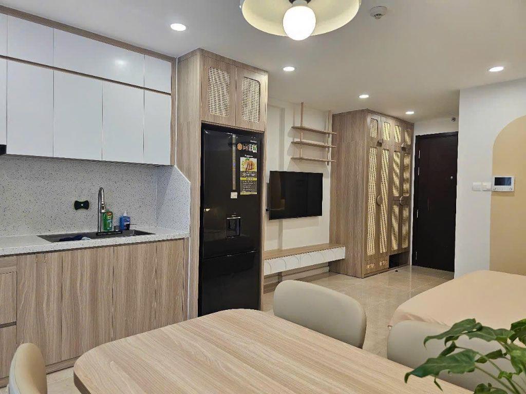 STUDIO tòa C2 39m2 giá tốt nhất Vinhomes D'Capitale - chỉ 2.9 tỷ