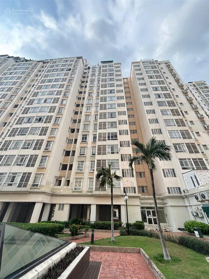 Cần bán gấp căn penthouse khu sky garden iii. q7