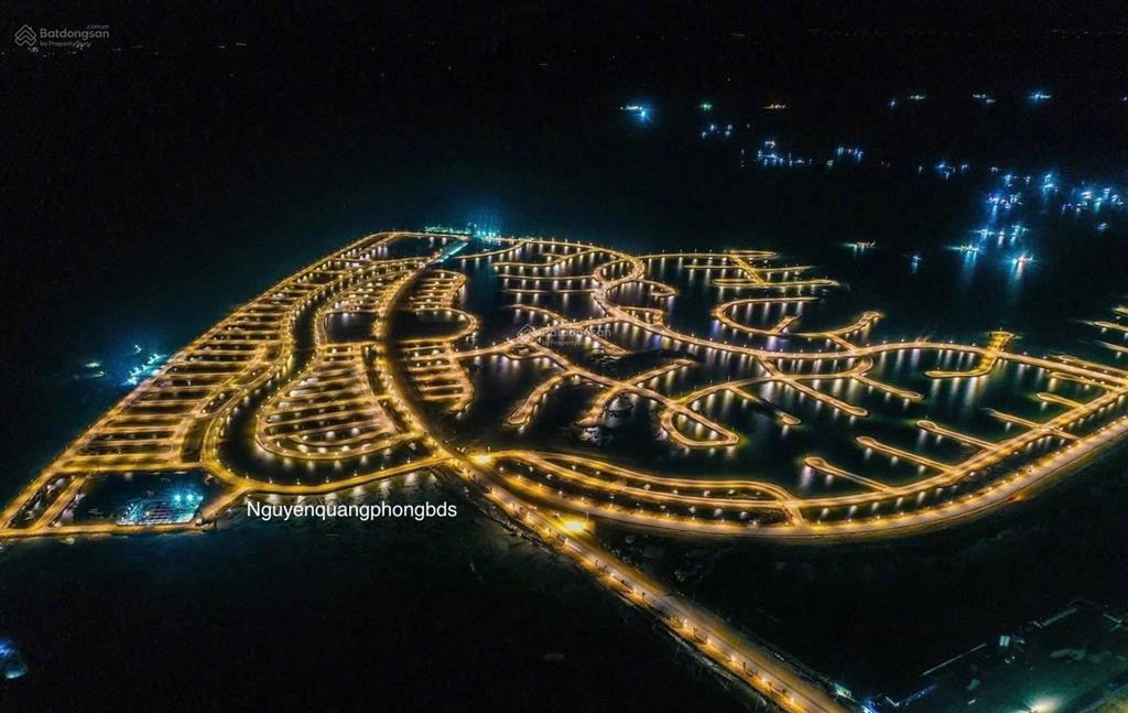 Bán biệt thự vinhomes green paradise cần giờ dt 100m2 giá 11 tỷ e. phong 0969 263 ***