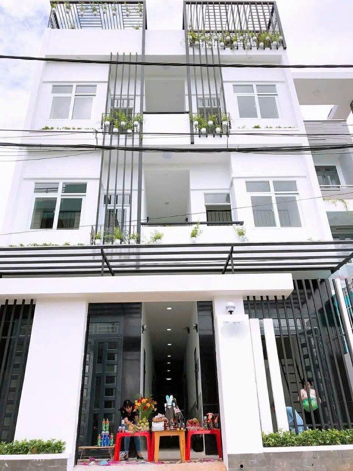 TOÀ CHDV 28 PHÒNG - 195m² (9 × 21.6) - 5 TẦNG - KHOÁN 100TR/THÁNG