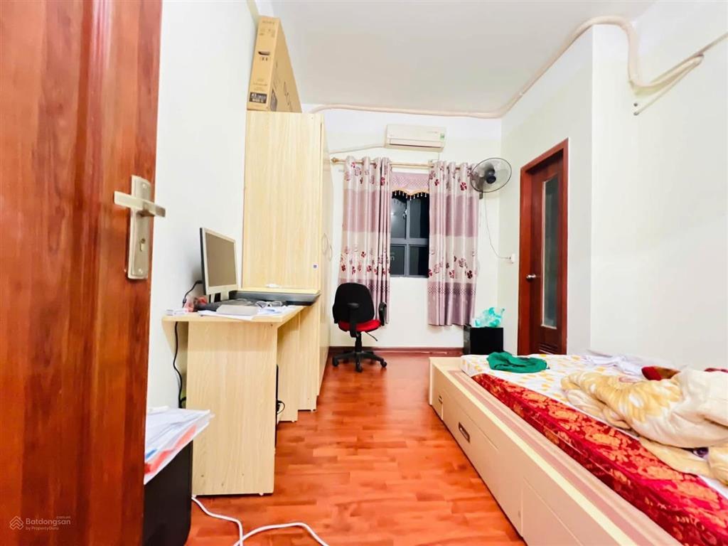 Bán căn hộ chung cư tòa ct12b kim văn kim lũ, hoàng mai, dt 56m2, 2pn, 2vs, sổ đỏ sử dụng lâu dài