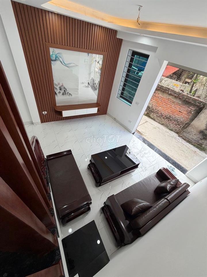 Nhà nét Tân lập chỉ hơn 4 Tỷ 40m2, ngõ thông ô tô, 2 thoáng