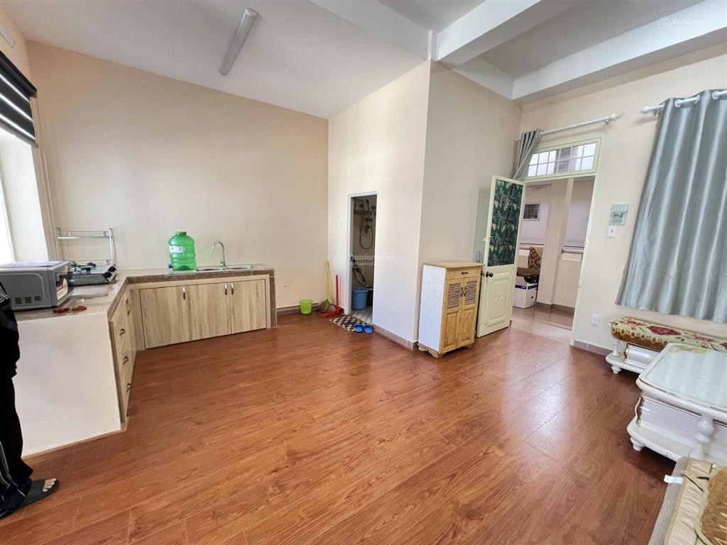 Bán căn hộ chung cư 64m2 cực thoáng sổ hồng riêng, chung cư ngô quyền, giá chỉ 2,350 tỷ