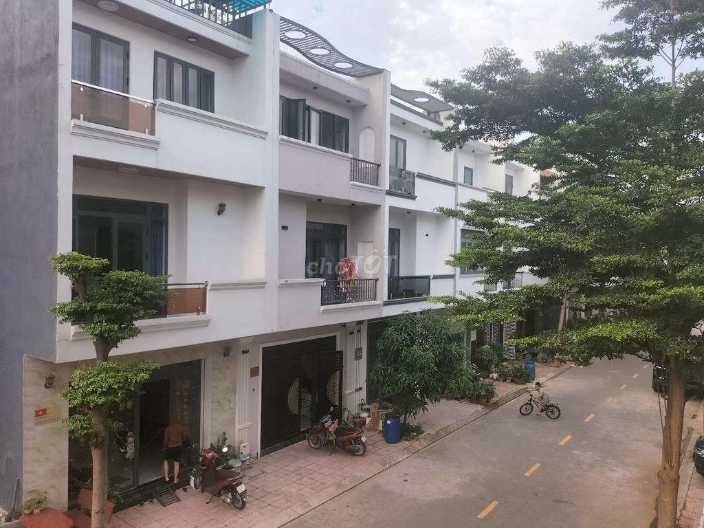 💥 quá đẹp quá xuất sắc.nội thất cực kỳ Cao cấp sang trọng mê lắm ạ