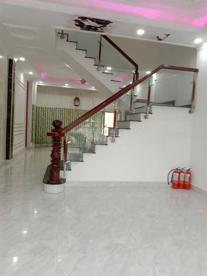BÁN NHÀ 3 TẦNG Hội Nghịa Tân Uyên