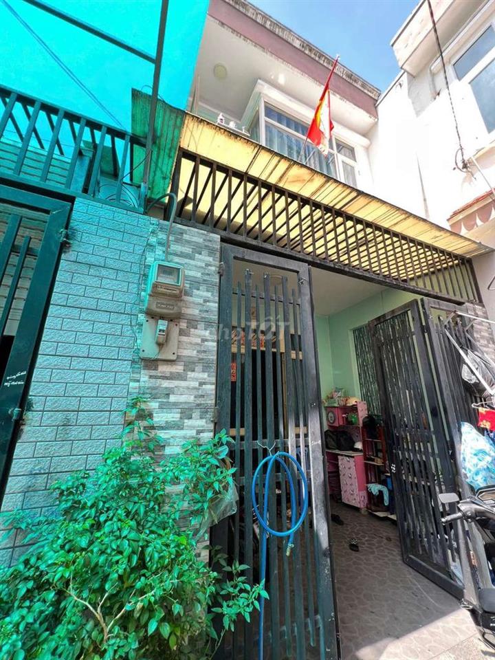 BÁN NHÀ ĐÔNG HÒA - 60 MÉT VUÔNG - THỔ CƯ 100%