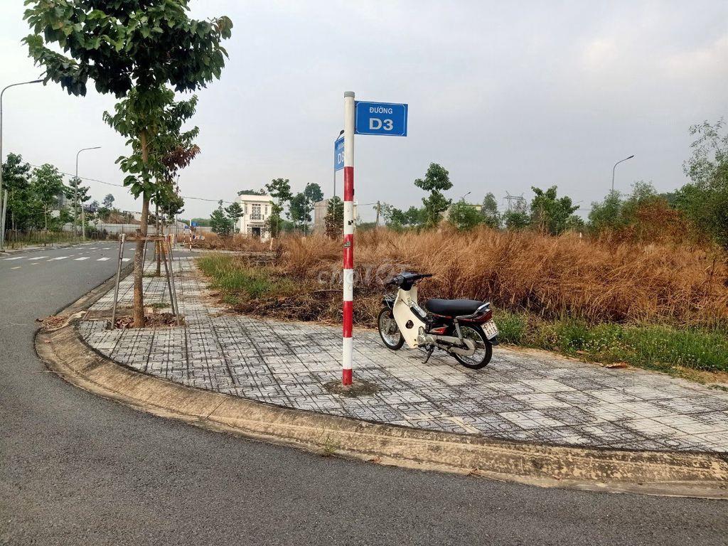 Đất thổ cư 100% 2 mặt tiền chính chủ