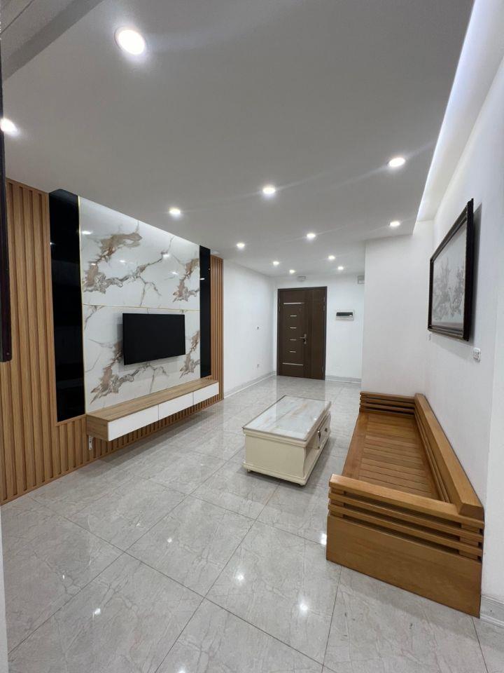 Bán căn hộ LICOGI 13 Khuất Duy Tiến 90m2 3PN 2WC giá 5.* tỷ liên hệ 0986128415