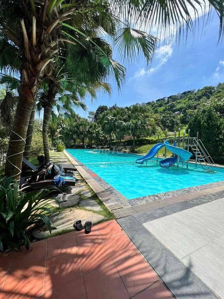 Chính chủ Bán biệt thự Sunset Villas view hồ, căn C103, DT 340m2, giá