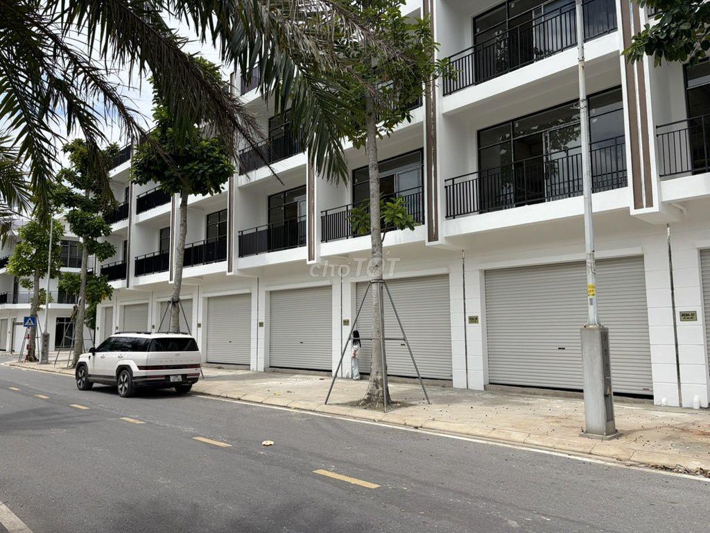Bán Shophouse 87m trục chính Sông Công Park City
