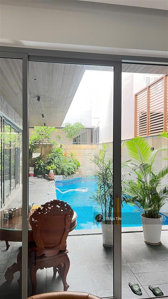 Căn biệt thự euro village 1. được xây mới 100% chưa đưa vào sử dụng. nội thất nhập khẩu châu âu