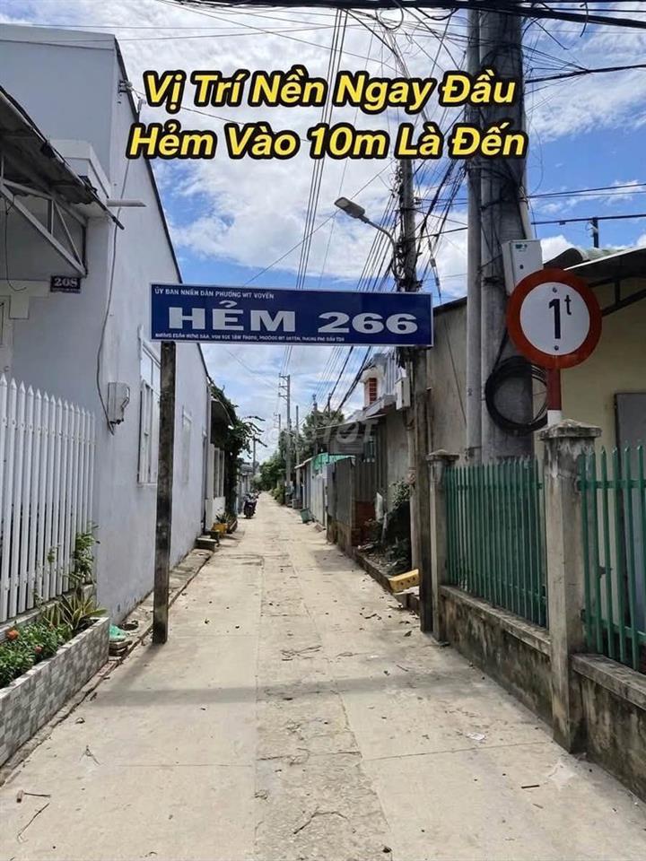 Nền Đẹp Vị Trí Đầu Hẻm 266 Trần Hưng Đạo