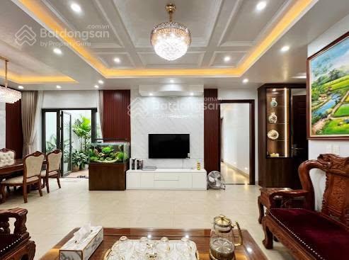 Chính chủ gộp bank nhà 89m2x 5 tầng, thoáng sáng ở sướng, gần hồ kđt văn quán