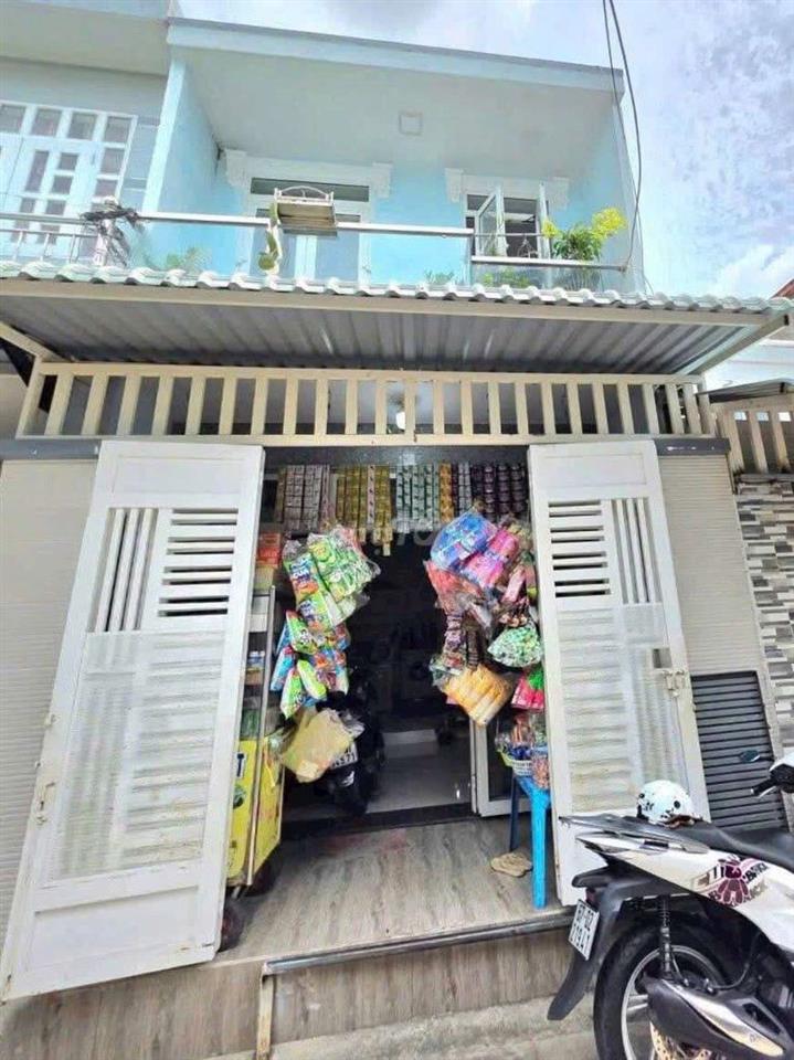 Bán nhà 1trệt 1lầu SHR, dt 66m2 kế bên chợ Vĩnh Lộc B giá 1tỷ450triệu