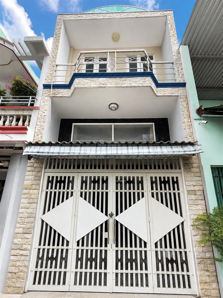 Bán nhà quận 8 âu dương lân, 4 tầng, hẻm 4m thông thoáng, gần chợ rạch ông, 3pn 3wc, nhỉnh 5 tỷ