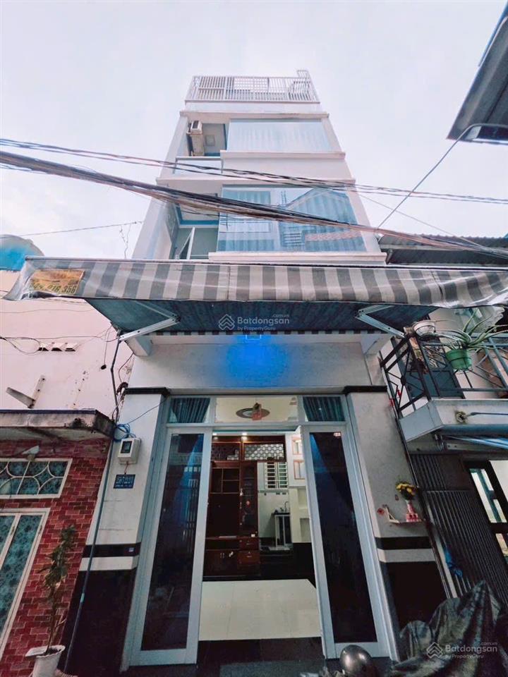 Ô tô đỗ cửa khu vip bông sao p5 q8 hẻm xe hơi 6m