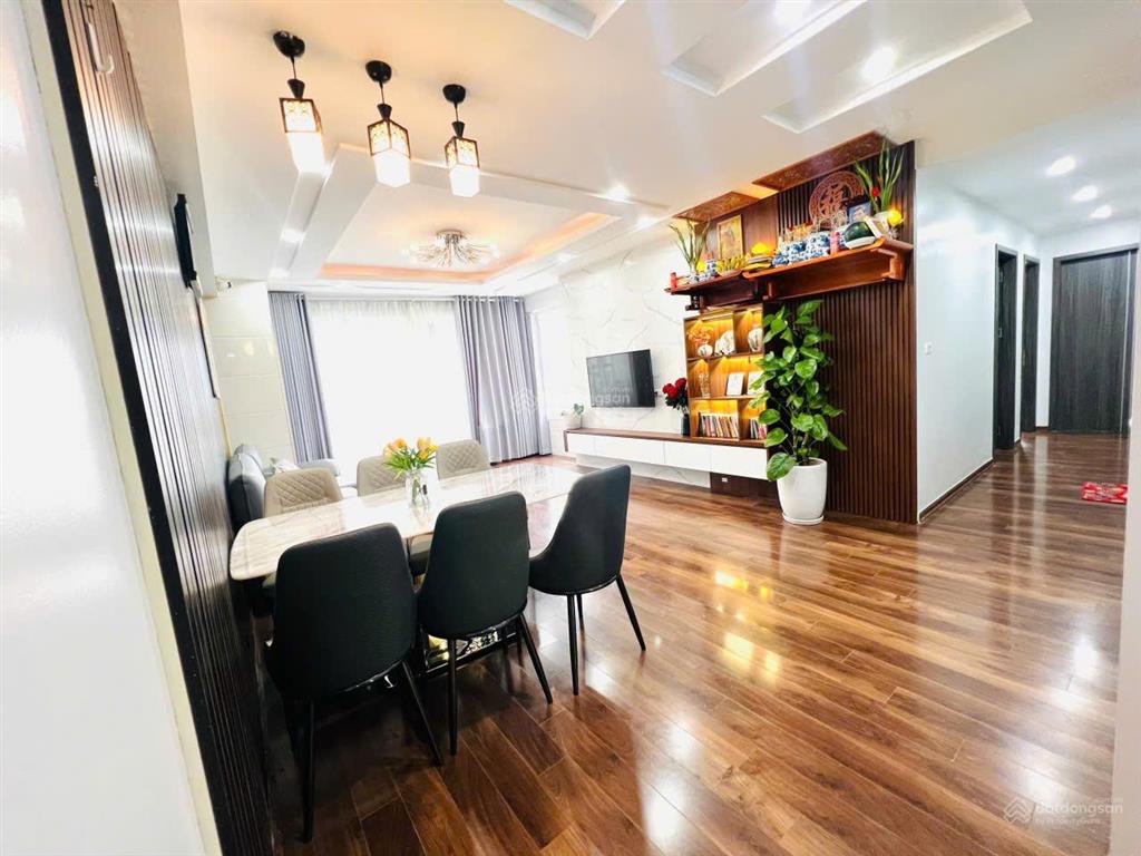Chính chủ thiện chí cần bán chcc viện chiến lược số 5 tú mỡ, yên hòa, hà nội 116m2 3 ngủ 2 vs