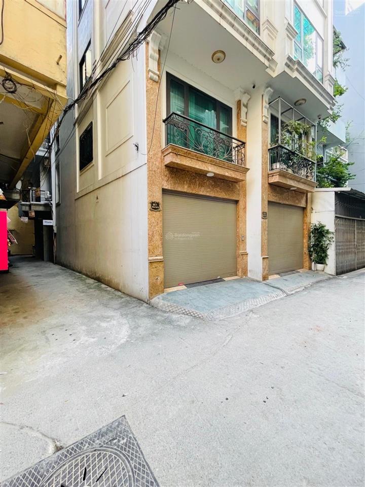 Bán nhà phân lô ô tô đống đa (cũ) lô góc thang máy ngõ thông.