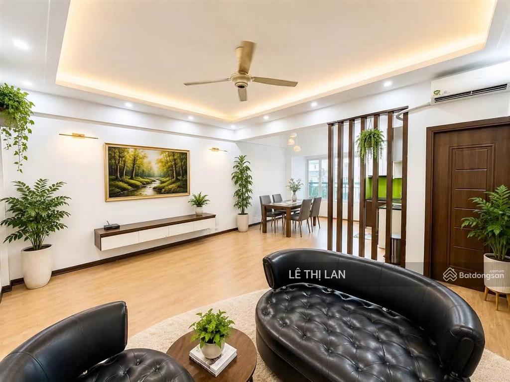 Tập thể tầng 2 vĩnh hồ sổ đỏ đống đa 39/87m2 vị trí cực đẹp giáp tây sơn, thái thịnh 3 ngủ ôtô đỗ