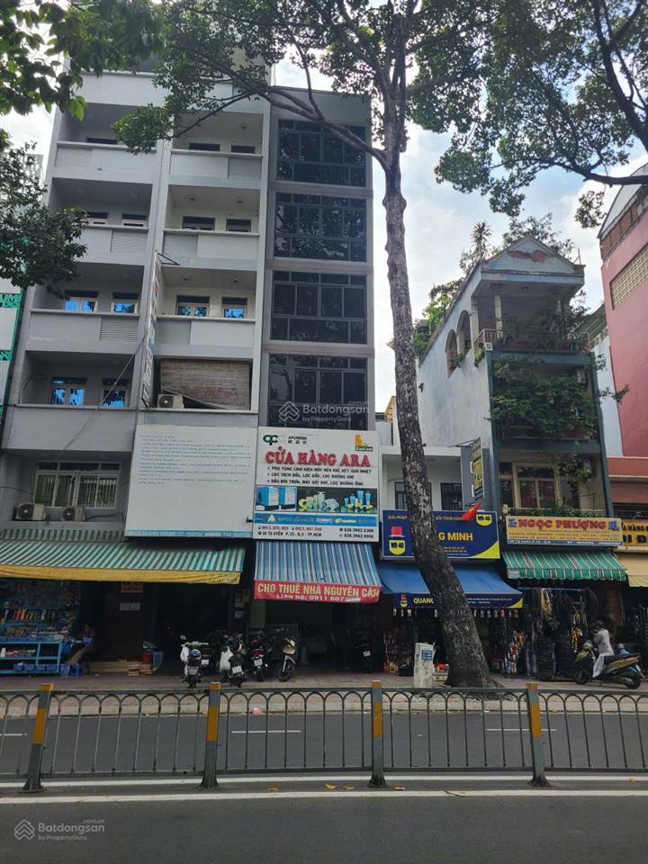Bán nhà mới đẹp mặt tiền tạ uyên q.5. dt 4x17m kết cấu 1 hầm 6 tầng thang máy.