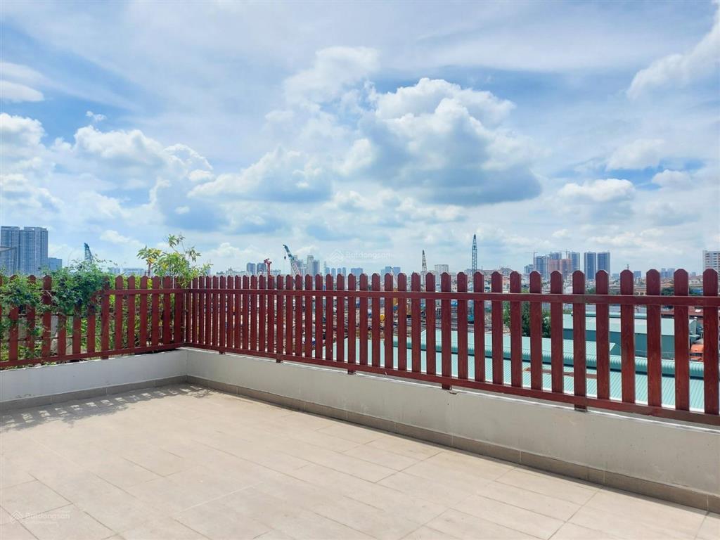 Căn góc 3pn sân vườn riêng luxgarden, 118m2, 5,6 tỷ, sổ hồng riêng
