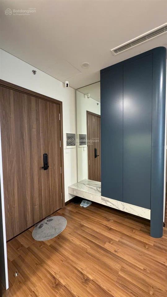 Bán gấp căn hộ 110m2 3pn, 2wc căn góc chung cư mipec 360 xuân thủy, cầu giấy, 0394 321 ***
