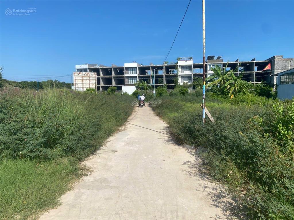 Hiếm có 1 lô giá tốt bán đất gần cổng sun group vũng tàu 90m2 đường ô tô, chỉ 3,85 tỷ bớt lộc