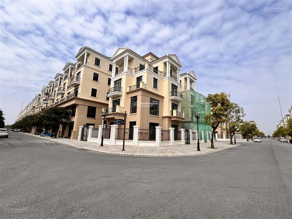 Chủ nhà bán gấp biệt thự đơn lập đảo dừa vinhomes ocean park 2 240m2 giá 38 tỷ