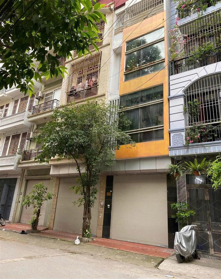 (18tr/tháng) mặt phố ô tô tránh, kinh doanh tốt dt 50m2 4pn full nội thất
