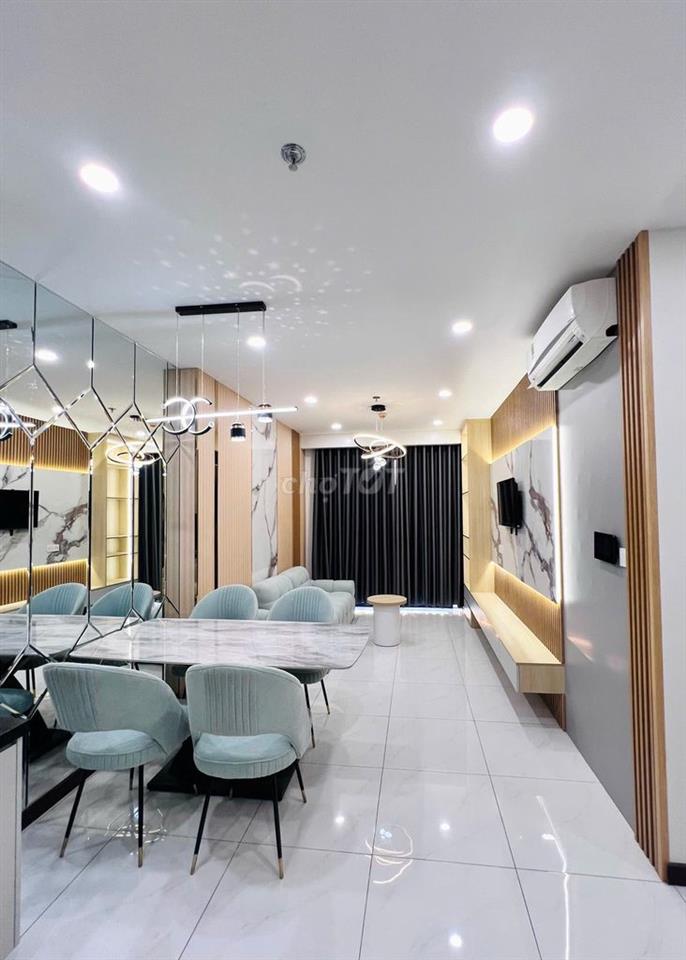 Bán lỗ 2PN Sky View 80m2, Giá 2ty350