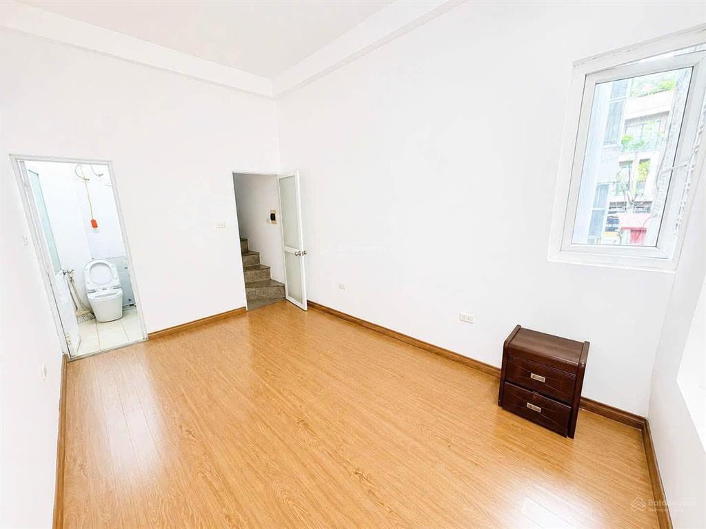 Bán nhà đầu ngõ 98 trung phụng xã đàn, 5m ra đường ô tô, nhà đẹp dt 17m/5 tầng giá 5.45 tỷ