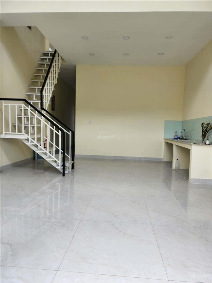 Bán nhà tân thới nhì 25, hóc môn ngang 5m, ô tô tới nhà, 67,1m, giá 3 tỷ