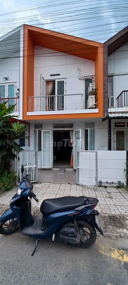 Bán nhà chính chủ dtsd 96m2