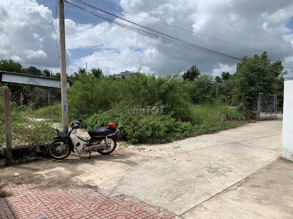 Bán đất nở hậu 124.8m², có thổ cư, đường ô tô 4m tại TX Hòa Thành
