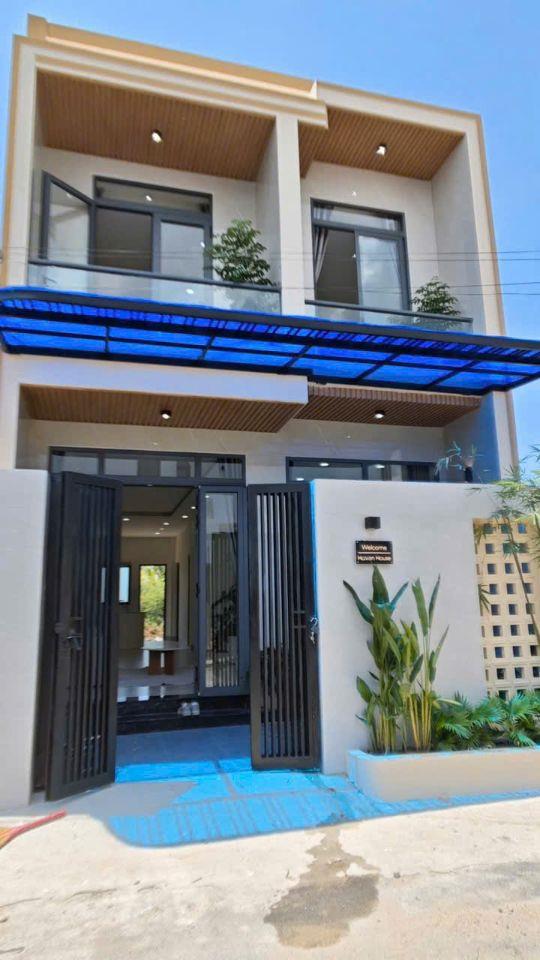 Cần bán gấp căn nhà 2 tầng 143m2 gần ngã tư Nguyễn Trãi và Quốc lộ 1 Diên Khánh, Khánh Hòa