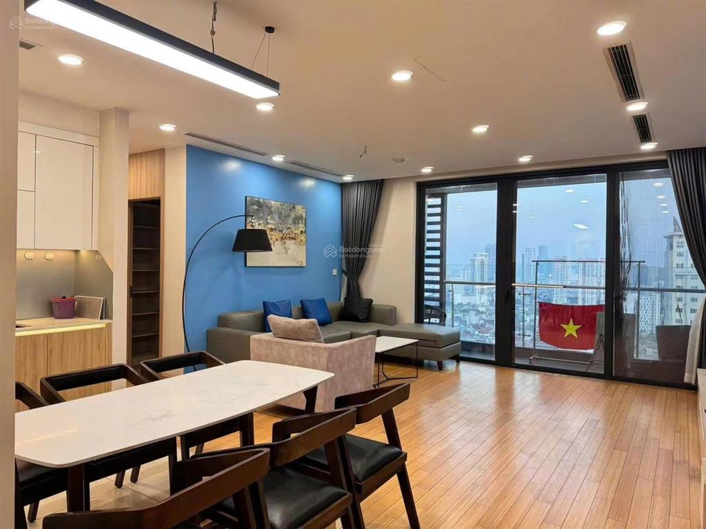 Gia đình tôi cần bán căn hộ 128m2 sky park residence 3n2vs. view thoáng đẹp. giá 12 tỷ