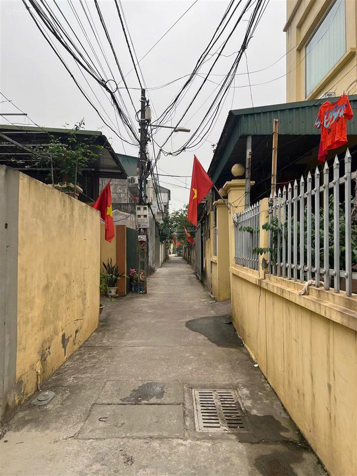 Bán đất thôn lời thuận an gia lâm mặt tiền 7,5m ô tô vào đất giá chỉ 90tr/m2