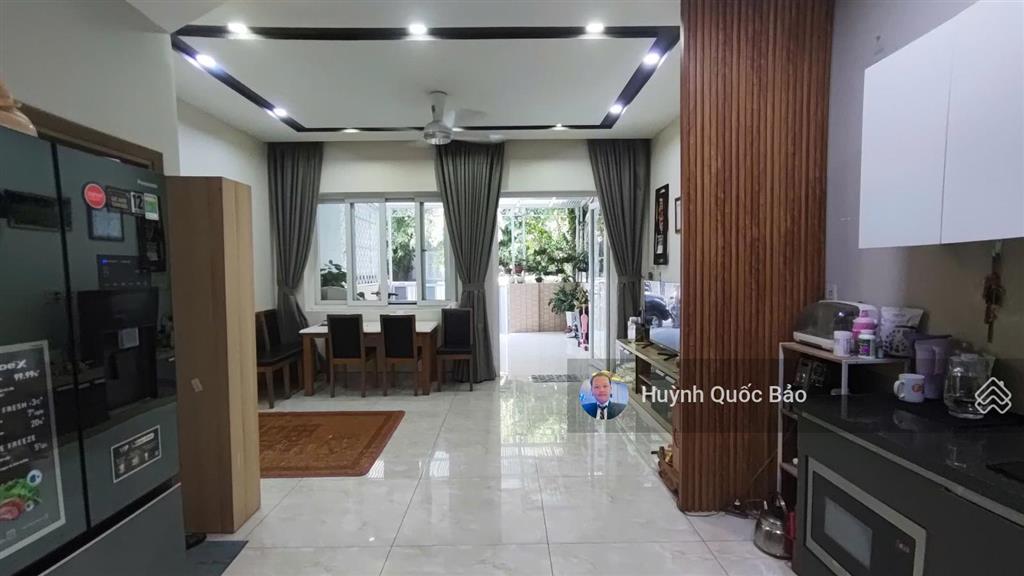 Bán gấp biệt thự 4pn, 4wc, 75m2 tại mega village khang điền, chỉ 9 tỷ vnd