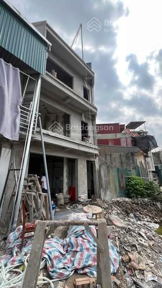 Bán nhà khương trung thanh xuân dt 42m x 4t x mt 5m giá 20 tỷ có thương lượng