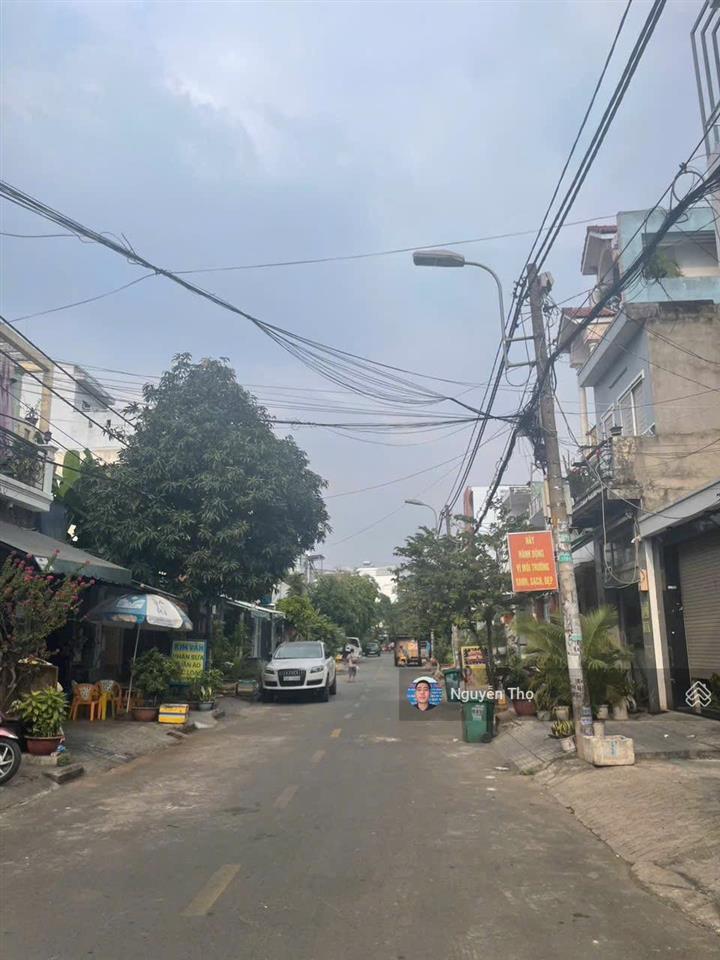 Bán nhà dt 100m2 cấp 4. đường t8 p tây thạnh gần trường học lê lai. giá 8.7 tỷ