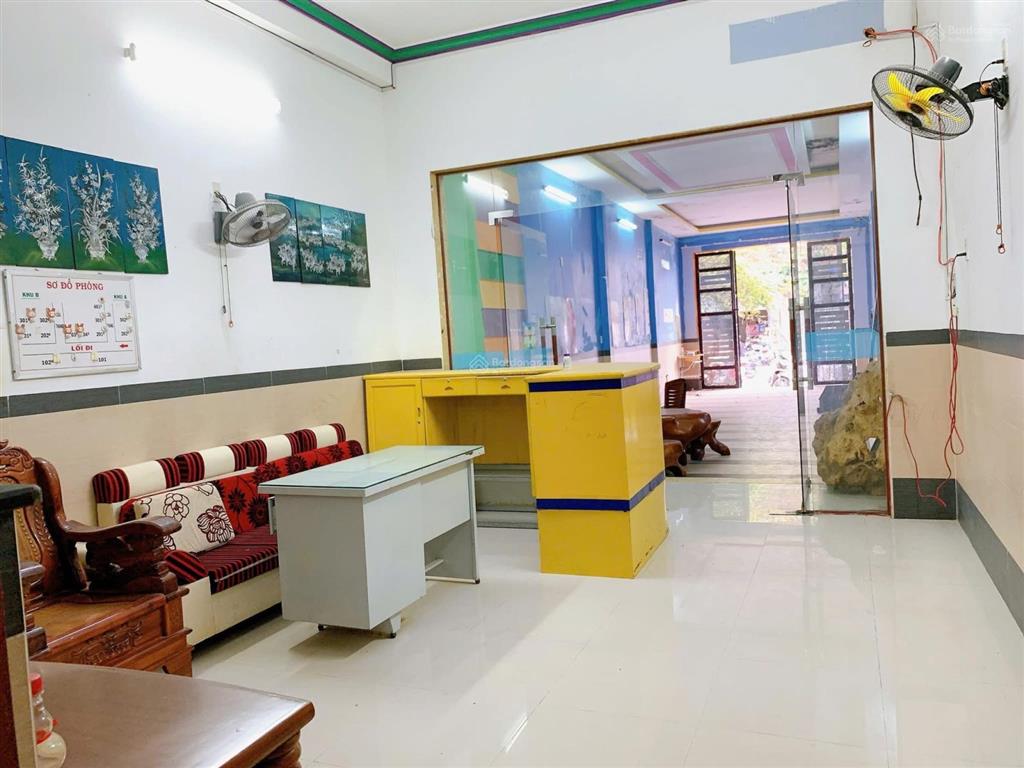 Bán gấp hạ hẳn 7 tỷ, khách sạn mặt tiền đường lý nam đế ngay chợ bình tân (22 tỷ chỉ còn 15 tỷ)