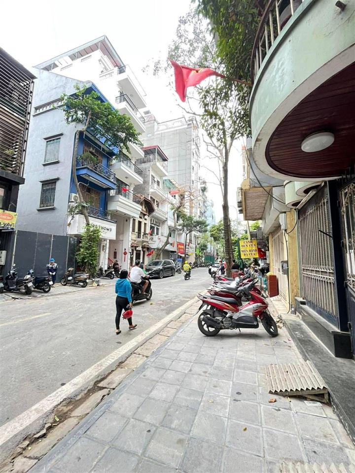 Bán nhà riêng, 80 m², Hai Bà Trưng