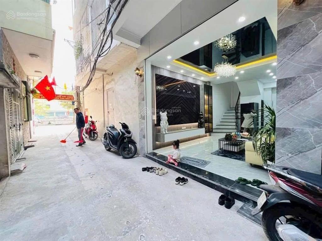 Bán gấp nhà lô góc bạch mai, ngõ thông ô tô, nhà đẹp 5 tầng full nội thất, sđcc, giá 6,9 tỷ