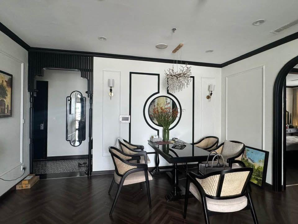 Căn hộ chung cư Hoàng Quốc Việt 80m² – 3 ngủ, giá 5.3 Tỷ, Có sổ (083,848,9898)