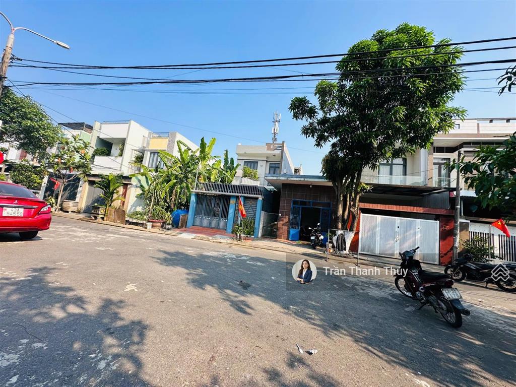 Bán gấp nổi bật tư liên chiểu 107,5m2 mặt tiền đường vũ huy tấn gần trường học