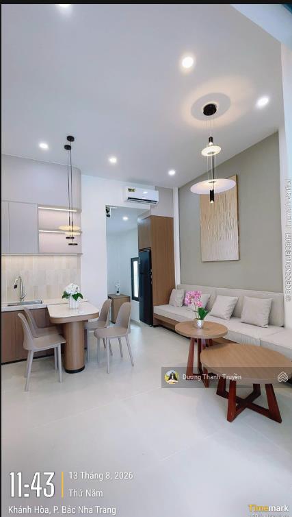 Bán tòa nhà 2 tầng thiết kế 2 căn hộ, full nội thất cao cấp, đang cho thuê 31tr/tháng, giá chỉ 6 tỷ