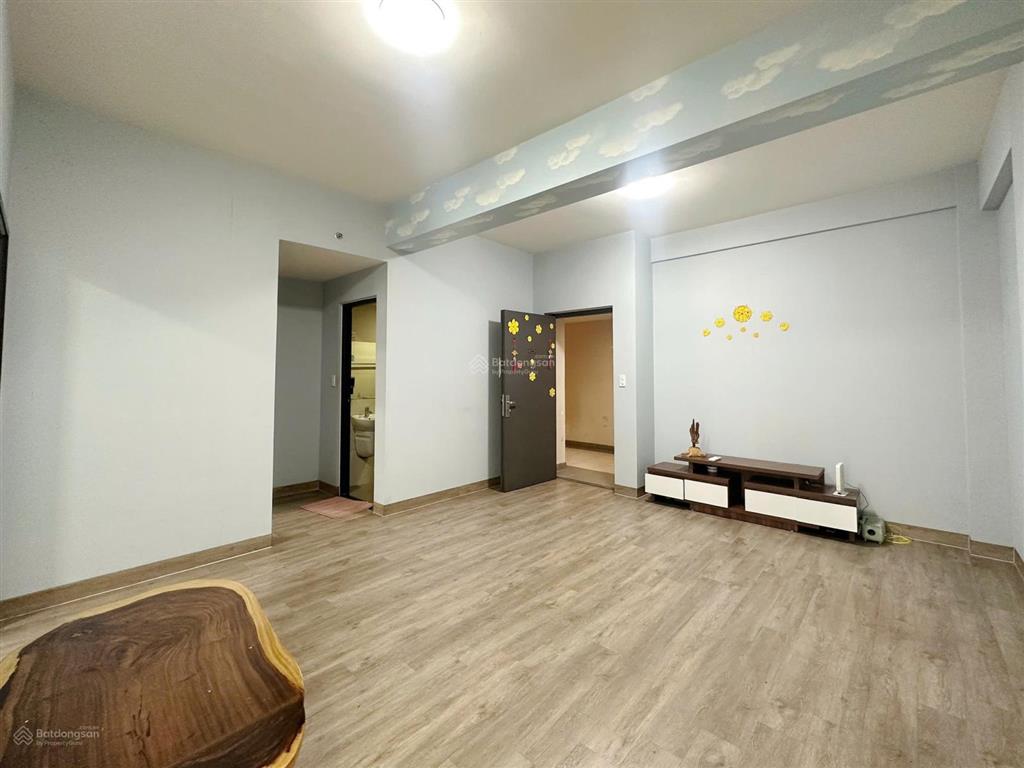 Bán căn hộ sky 9 2pn 2wc, 65m², tầng trung, full nội thất, giá 3,2 tỷ