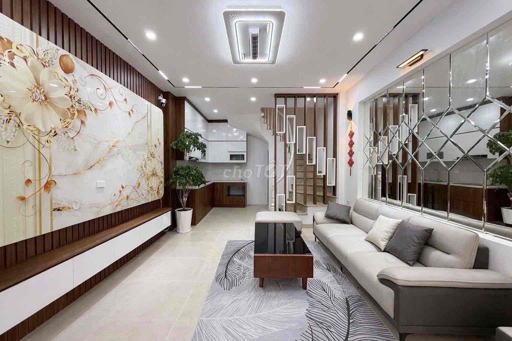 siêu vip. Phố Trần Đại Nghĩa , ngõ thông trc nhà 3m cực gần phố , ở sg