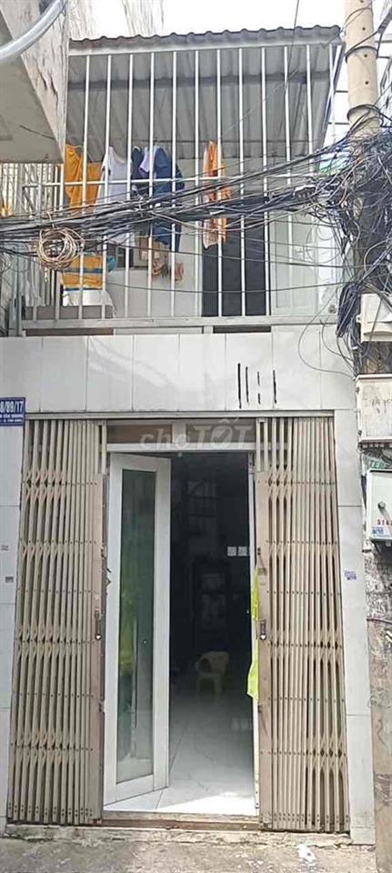 bán dùm bà cô căn nhà nhỏ trong hẻm