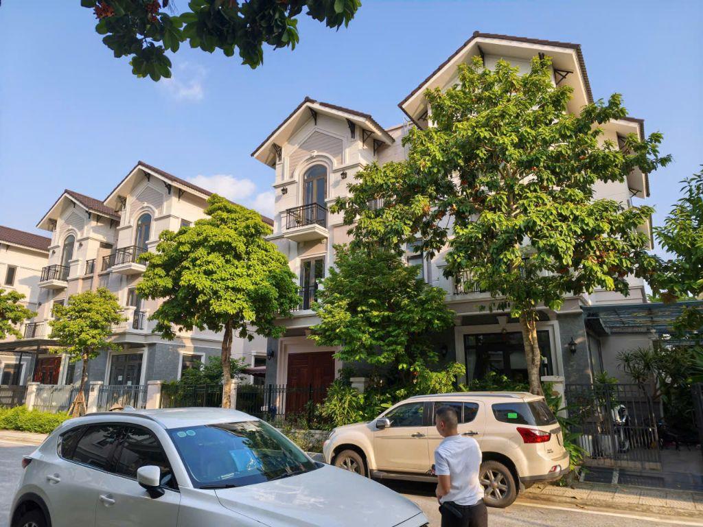 Giảm mạnh 500tr căn btsl 135m2 Centa City kdt Vsip Bắc Ninh